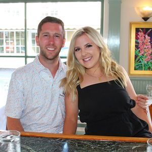 Meet your Posher, Max